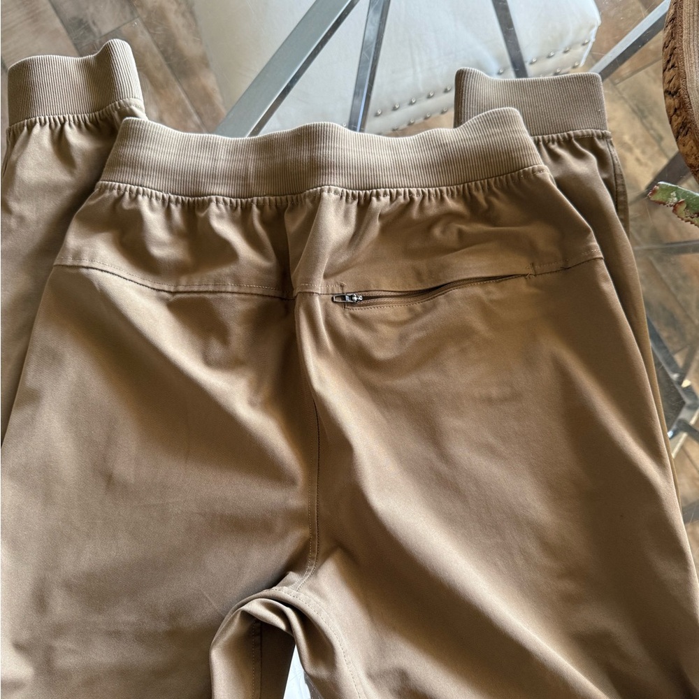 Men's Tan  lululemon Jogger Pants‎ - Picture 3 of 7